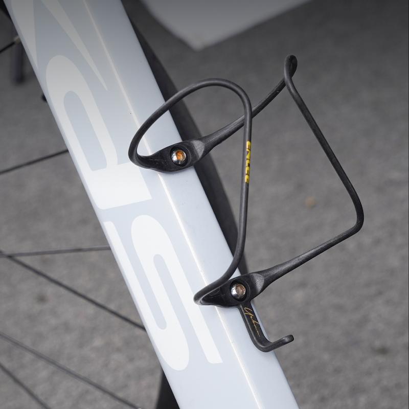 Cycling Gear Holder - Ultra Light Carbon Fiber Bicycle Water